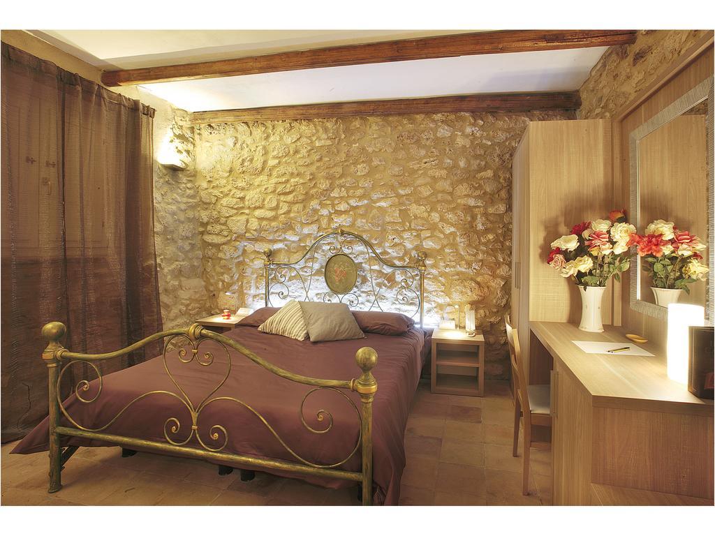 Residenze Portacastello Bed & Breakfast อิแซร์เนีย ภายนอก รูปภาพ