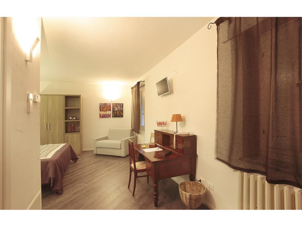 Residenze Portacastello Bed & Breakfast อิแซร์เนีย ภายนอก รูปภาพ