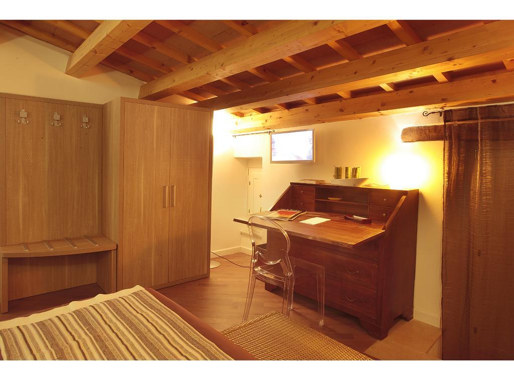 Residenze Portacastello Bed & Breakfast อิแซร์เนีย ภายนอก รูปภาพ